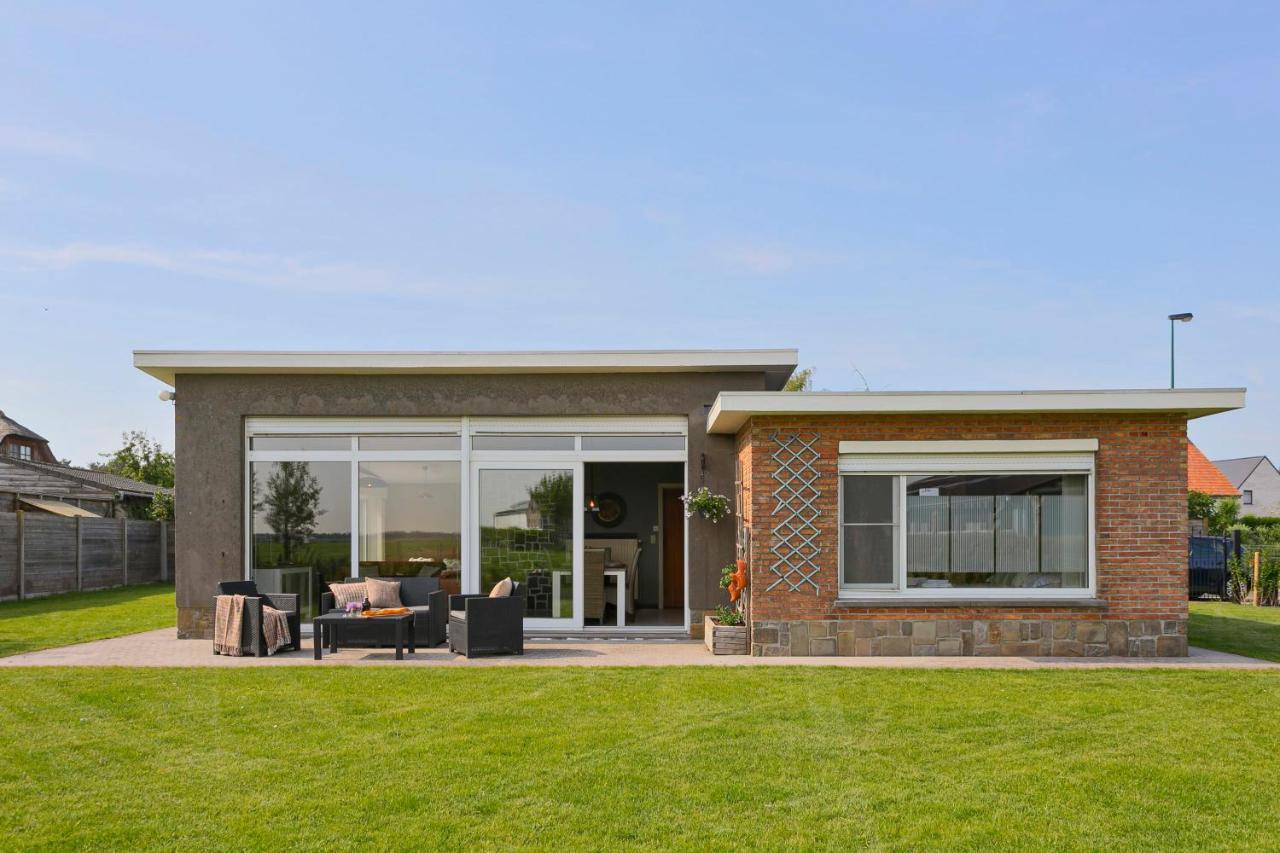 Huswell - Bungalow With Garden At 5 Minutes From The Beach Villa De Haan Exteriör bild