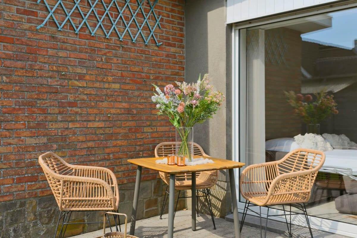 Huswell - Bungalow With Garden At 5 Minutes From The Beach Villa De Haan Exteriör bild