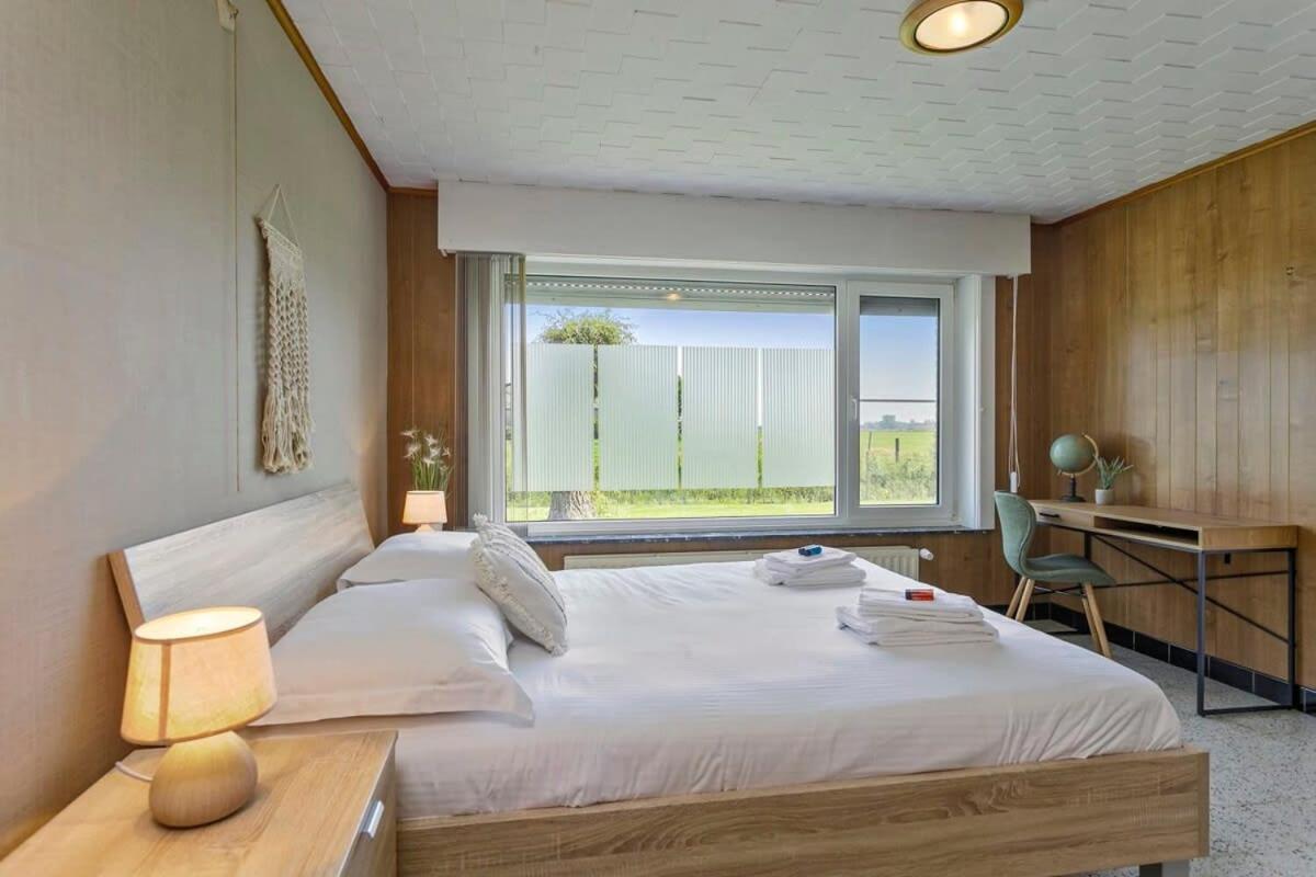 Huswell - Bungalow With Garden At 5 Minutes From The Beach Villa De Haan Exteriör bild